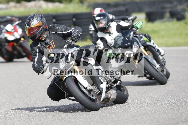 /53 16.09.2025 Track Day Domi Aegerter ADR/Gruppe gelb/112